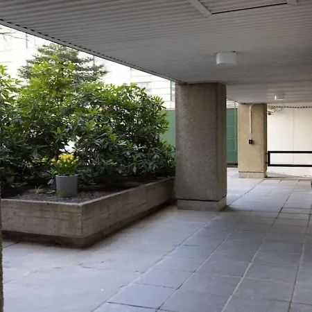 2ndhomes With Balcony And Great View * 赫尔辛基